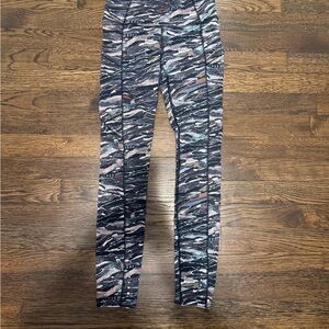 Patterned Leggings with Multicolor Design